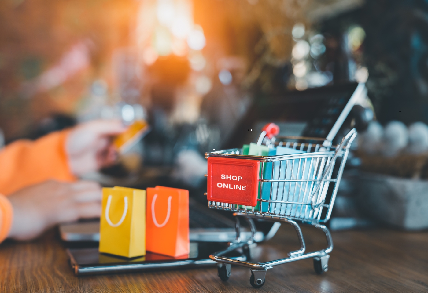 E-Commerce